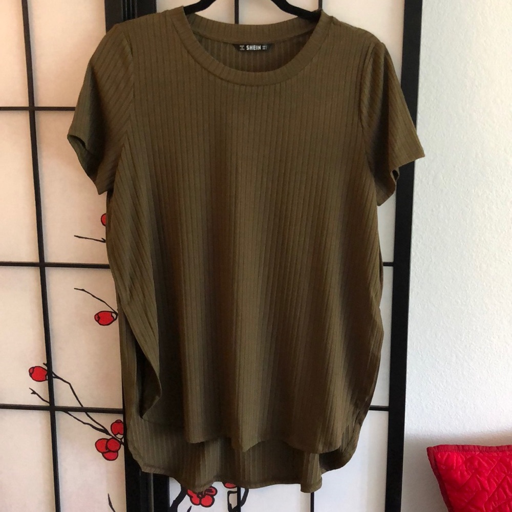 SHEIN TOP -  NWOT